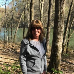 Meet your Posher, Debbie